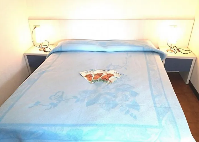 Apartment In 35340 *