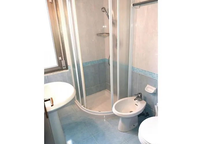 Apartment In 35340 *